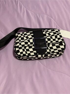 NWT Black & White Trippy Checkerboard Shoulder Bag with Buckle Detail snap close